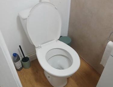 Deluxe Double Room with Shower