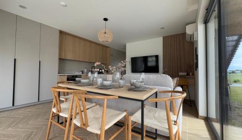 One-Bedroom Apartment with Terrace