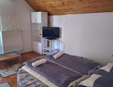 Triple Room with Bathroom