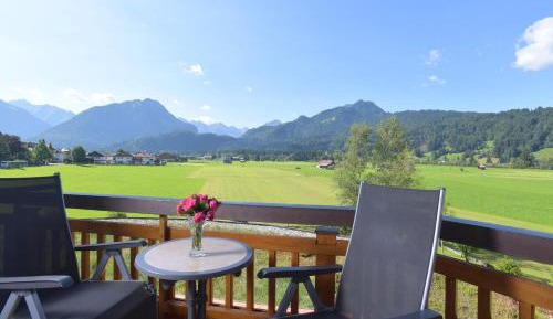 Deluxe Double Room With Panoramic Mountain View