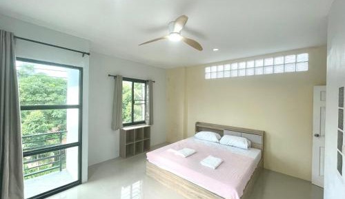 Large Double Room