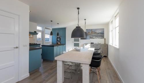 Four-Bedroom Holiday Home