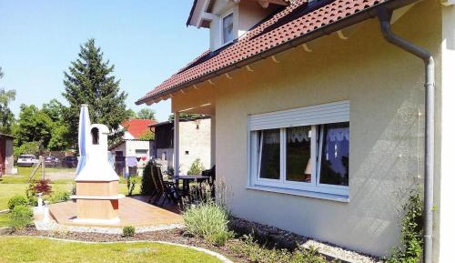 Three-Bedroom Holiday Home 