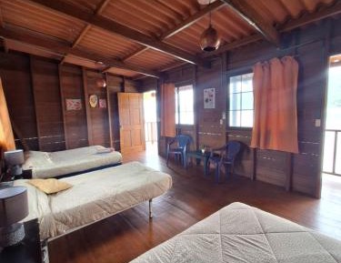 Studio - Split Level