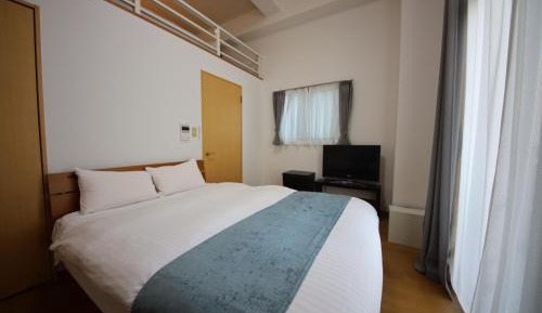 Standard Room (2 Double Beds) with Kitchen - Non-Smoking - Cleaning Fee Extra - No Cleaning for Consecutive Night Stays