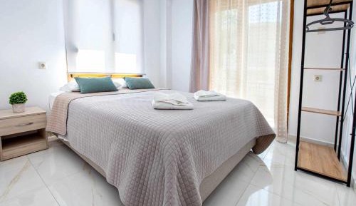 Quadruple Room with Balcony