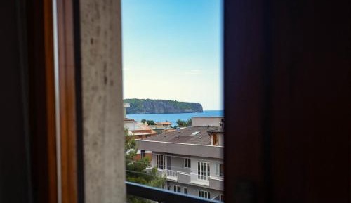 Two-Bedroom Apartment with Sea View