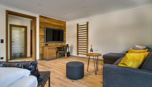 Deluxe Junior Suite