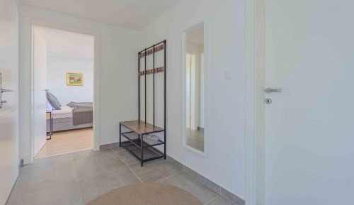Apartment 6