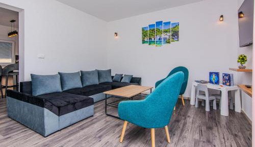 Four-Bedroom Holiday Home