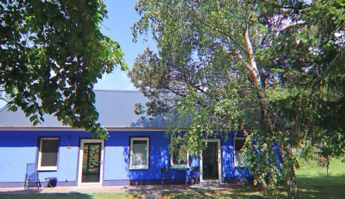 One-Bedroom Holiday Home