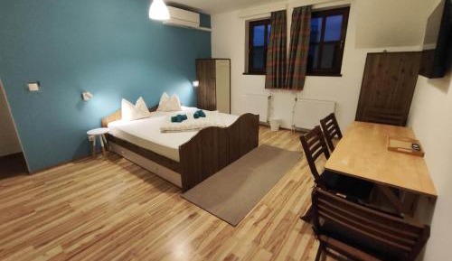 Family Two-Bedroom Apartment with View