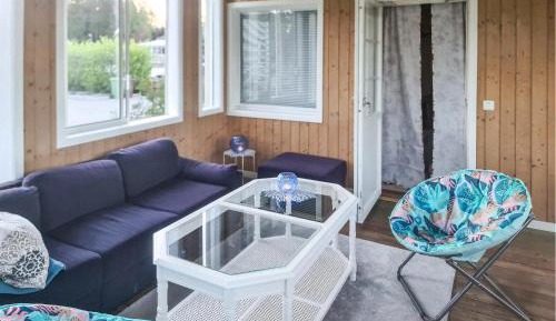 Three-Bedroom Holiday Home 