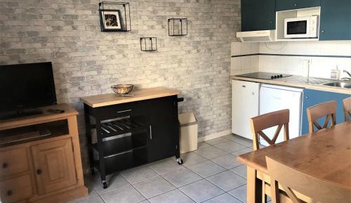 Chalet (7 Adults)