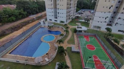 Three-Bedroom Apartment with Balcony