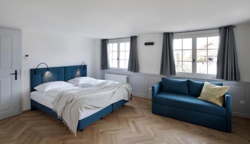 Large Double Room
