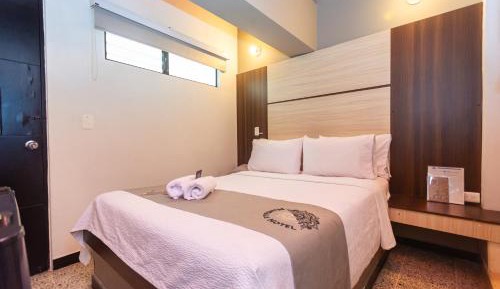 Deluxe Double Room with Bath