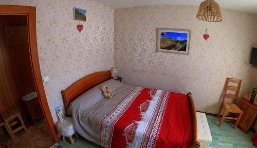 Double Room with Mountain View