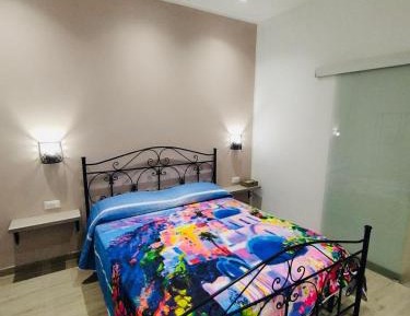One-Bedroom Apartment with Terrace