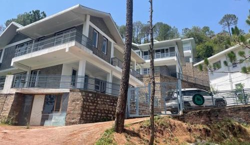 Two-Bedroom Apartment with Balcony