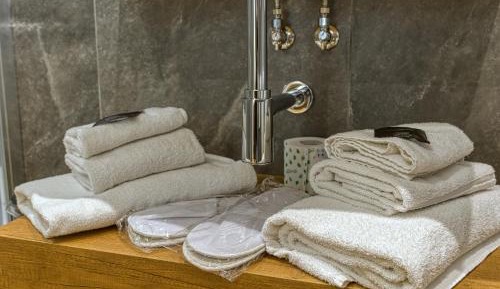 Double or Twin Room with Private Bathroom