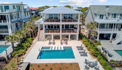 Six-Bedroom House