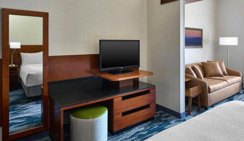 King Studio with Sofa Bed