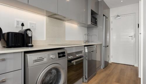 Studio Apartment