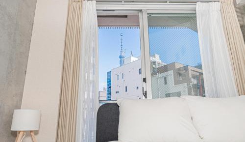 One-Bedroom Deluxe Apartment