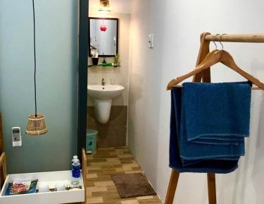 Deluxe Double Room (2 Adults + 1 Child)