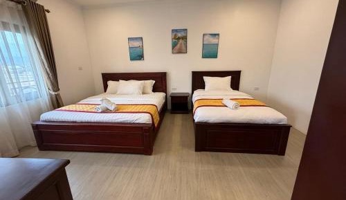 Deluxe Family Room
