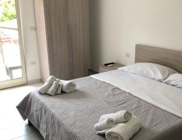 Deluxe Double Room with Extra Bed