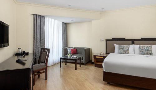 Superior Room City View Queen Bed