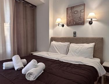 Standard Twin Room with Mountain View