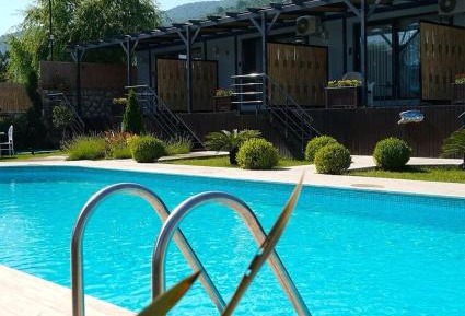 Double Room with Pool View