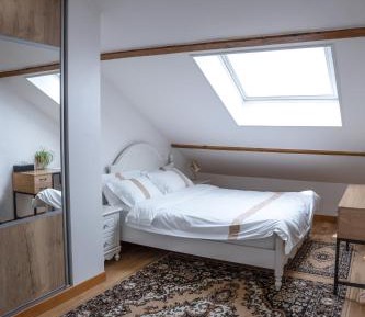 Large Double Room