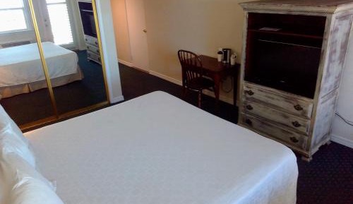 King Room with Balcony