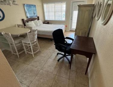 Studio with Balcony
