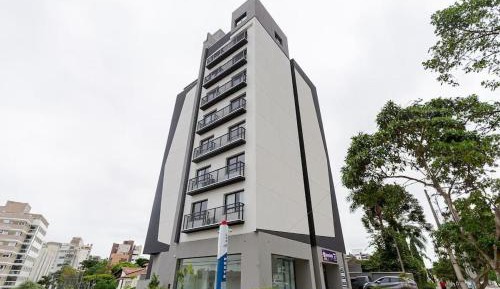 Studio Apartment with Queen Bed