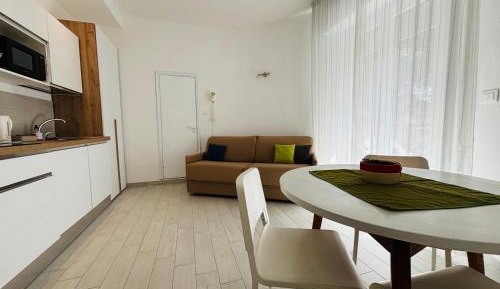 Suite Apartment