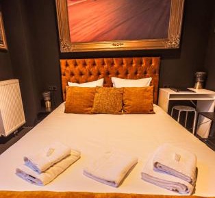 Deluxe Single Room