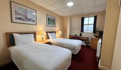 Twin Room with Shared Bathroom