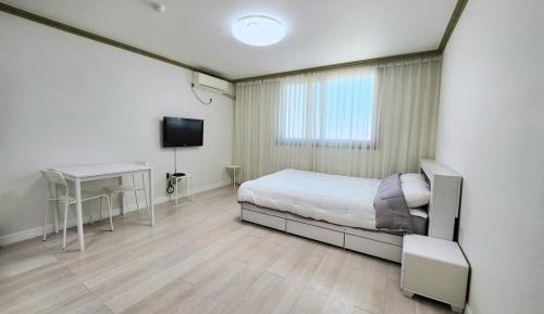 Double Room 9
