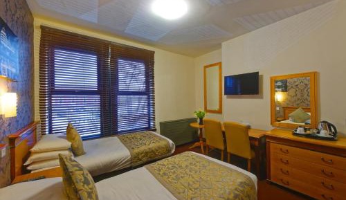 Twin Room En-Suite