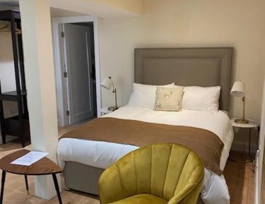 Triple Room with Private Bathroom