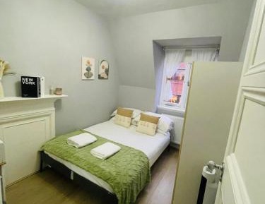 Two-Bedroom Deluxe Apartment