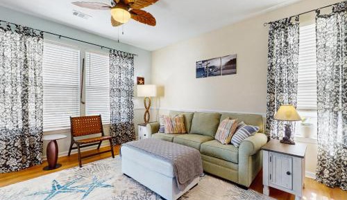 One Bedroom Apartment