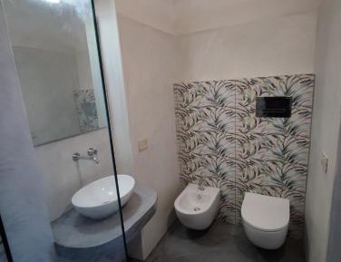 Deluxe Double Room with Balcony and Sea View