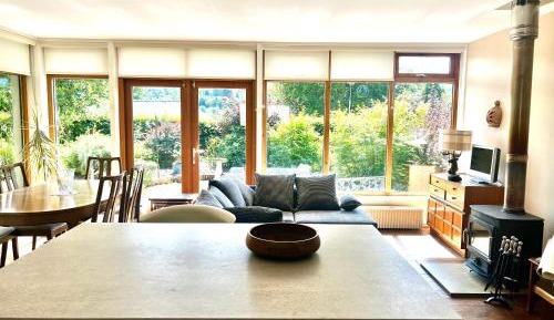 Three-Bedroom Holiday Home 