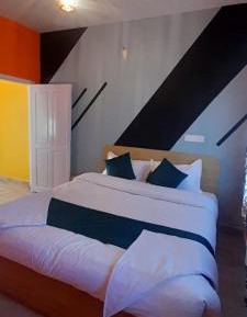 Five-Bedroom Apartment